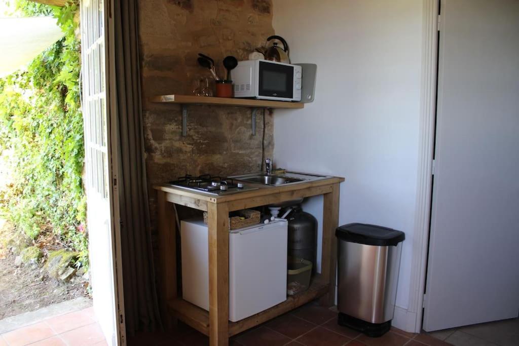 Le Haut Repaire Coubjours Chambre photo